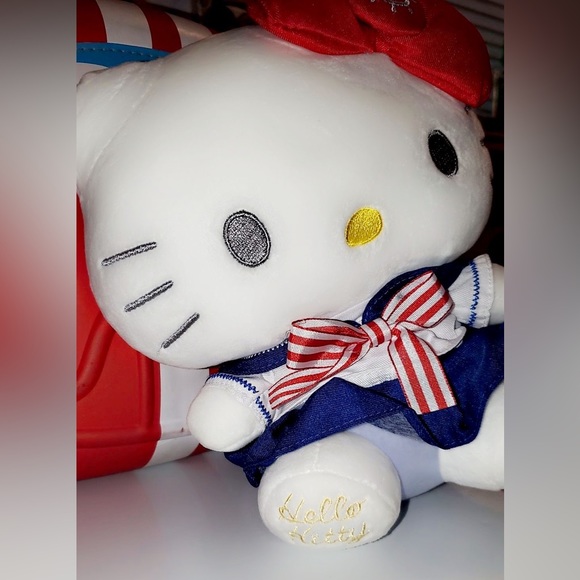Sanrio Hello Kitty Sailor Plush - Picture 2 of 4